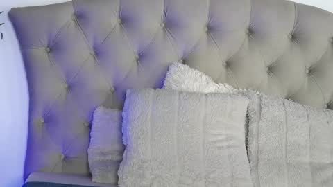 rebbeccaray online show from February 2, 7:12 pm