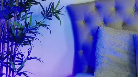 rebbeccaray online show from February 3, 6:46 pm