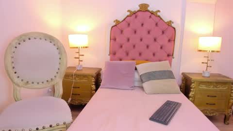 Rebeca Whatsson online show from January 2, 2:24 pm
