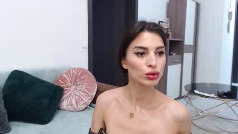 Snapshot of rebecamur chatting on September 16, 3:24 pm rebecamur online show from September 16, 3:24 pm