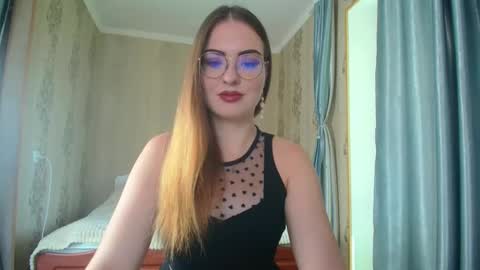 Rebecca online show from September 13, 11:10 am