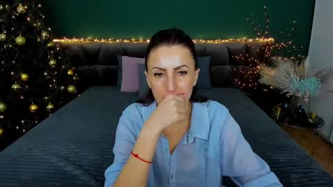 rebecca_diamonds online show from January 10, 9:44 am