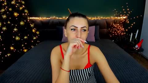 rebecca_diamonds online show from December 21, 6:31 am