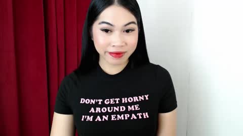 its me asian rebecca online show from February 24, 12:58 pm