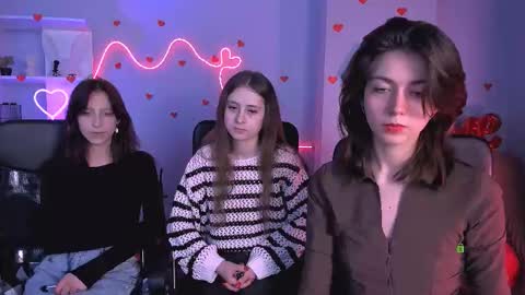 rebecca_smile_ online show from February 7, 8:23 pm