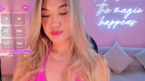 Rebe online show from March 5, 8:05 pm