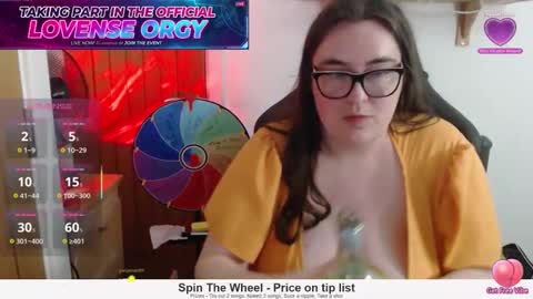 Snapshot of rebeccasummercam chatting on May 24, 2:05 am rebeccasummercam online show from May 24, 2:05 am