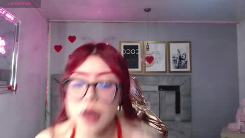 Snapshot of red_bunny_v chatting on February 22, 1:20 pm Hi Stream 800am to 200pm online show from February 22, 1:20 pm