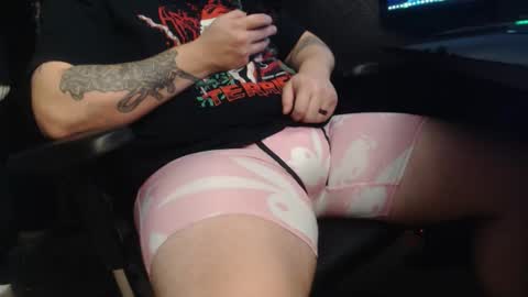 Snapshot of red_ded__redickin chatting on January 11, 2:38 am red_ded__redickin online show from January 11, 2:38 am