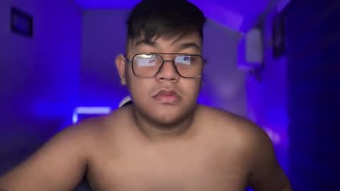 Snapshot of red_iibraxx chatting on February 6, 3:26 pm Red Libra online show from February 6, 3:26 pm