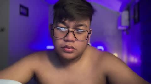 Snapshot of red_iibraxx chatting on February 8, 7:06 pm Red Libra online show from February 8, 7:06 pm