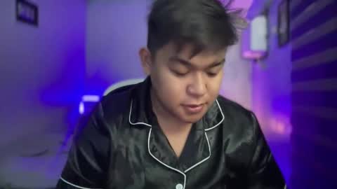 Snapshot of red_iibraxx chatting on February 18, 8:10 am Red Libra online show from February 18, 8:10 am