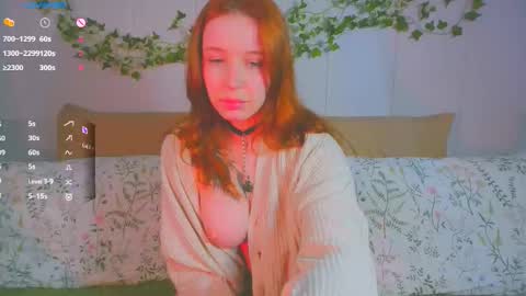 Snapshot of red_lissa chatting on September 30, 2:00 pm Lissa 3 online show from September 30, 2:00 pm