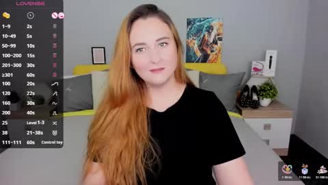 Snapshot of red_naughtyfox chatting on October 24, 6:59 pm Lessy Fox online show from October 24, 6:59 pm