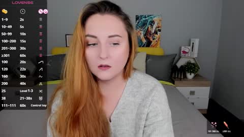 Snapshot of red_naughtyfox chatting on November 9, 6:28 pm Lessy Fox online show from November 9, 6:28 pm