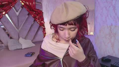 red_pandaa online show from March 6, 3:36 am