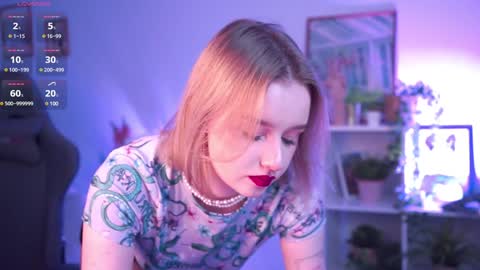 QUEEN OF EVIL online show from December 7, 12:41 am