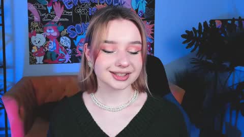 QUEEN OF EVIL online show from December 14, 6:30 pm