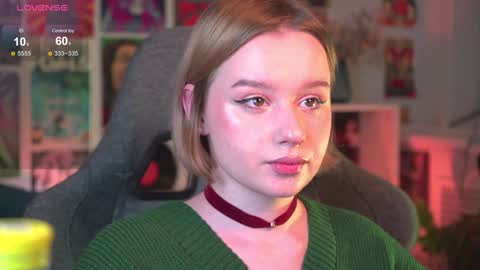 QUEEN OF EVIL online show from January 7, 10:19 pm