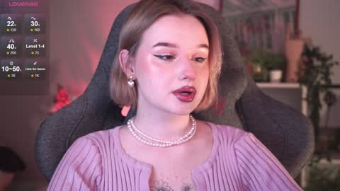 QUEEN OF EVIL online show from January 16, 8:25 pm