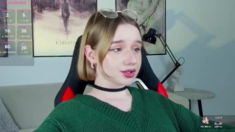 QUEEN OF EVIL online show from January 21, 11:13 pm