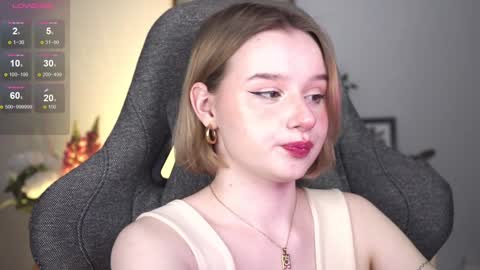 QUEEN OF EVIL online show from January 24, 9:37 pm