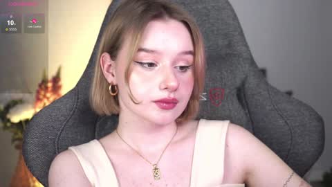 QUEEN OF EVIL online show from January 25, 12:59 am