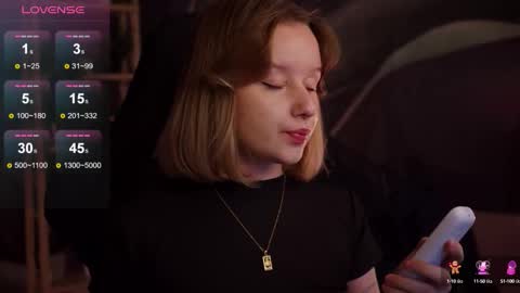 QUEEN OF EVIL online show from September 20, 2:12 am