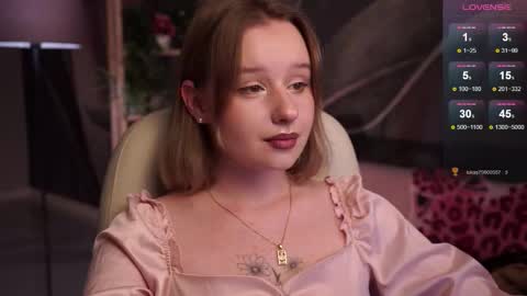 QUEEN OF EVIL online show from September 27, 5:51 pm