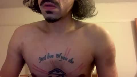 Snapshot of red_room420 chatting on May 24, 5:07 pm red_room420 online show from May 24, 5:07 pm