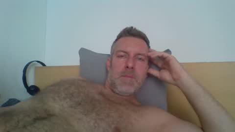 Red online show from September 17, 6:48 am