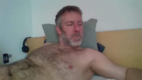 Red online show from February 5, 10:42 am