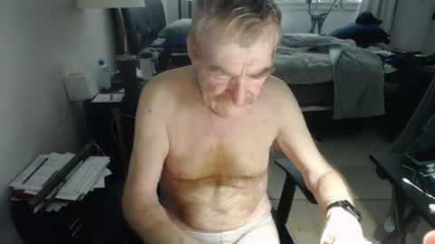 Red online show from July 19, 4:54 pm