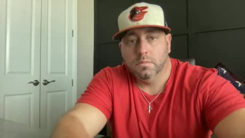 Snapshot of redbull1414 chatting on December 5, 5:42 pm RedBull online show from December 5, 5:42 pm