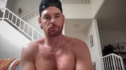 reddead7100 online show from October 25, 6:35 pm