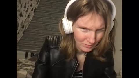 Redfox online show from March 28, 8:14 am