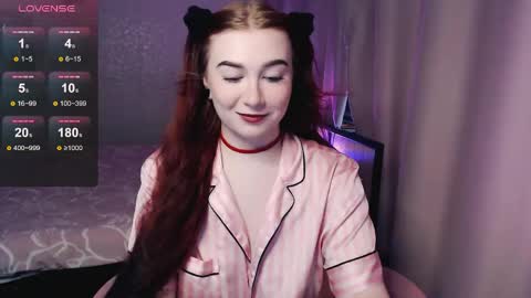 Lina online show from May 15, 10:11 am
