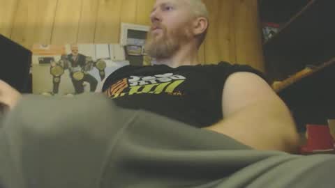 Snapshot of redhead4fun chatting on February 27, 7:47 pm theredhead4fun online show from February 27, 7:47 pm