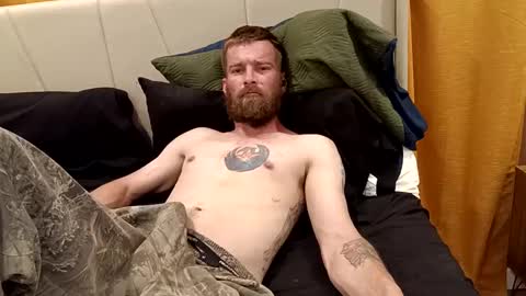 Snapshot of redheadlover828 chatting on March 1, 1:51 pm Kevin online show from March 1, 1:51 pm