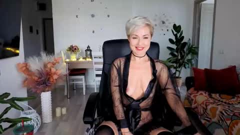 Alex online show from November 12, 11:54 am