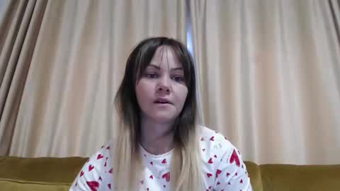 Snapshot of redjessica chatting on March 1, 5:42 am RedJessica online show from March 1, 5:42 am