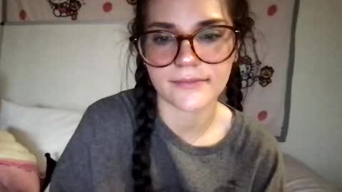 Snapshot of redpandabomb chatting on February 10, 6:03 pm Penelope online show from February 10, 6:03 pm