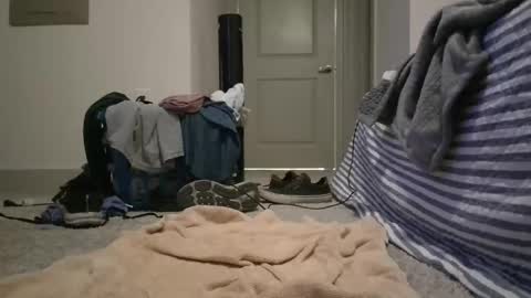 redqual01 online show from November 28, 3:20 am