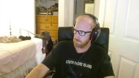 Snapshot of redrob57 chatting on February 18, 8:54 am redrob57 online show from February 18, 8:54 am