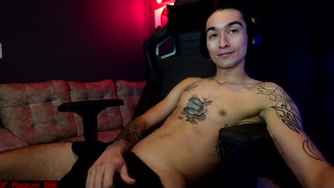 Red online show from December 4, 6:17 pm