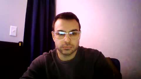 Snapshot of redstar461163 chatting on December 7, 11:12 pm redstar461163 online show from December 7, 11:12 pm