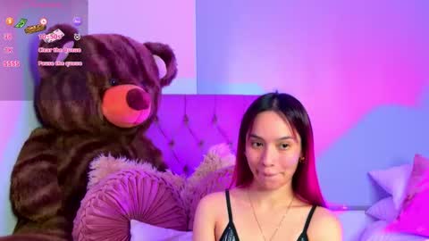 Snapshot of redyens_ chatting on April 3, 1:36 am Anny online show from April 3, 1:36 am