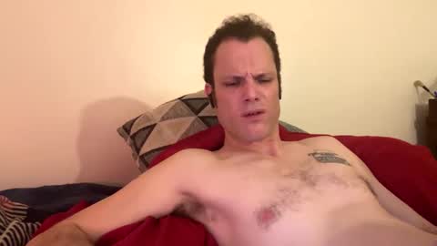 Snapshot of reed_thomas chatting on February 21, 2:45 am Reed Thomas online show from February 21, 2:45 am