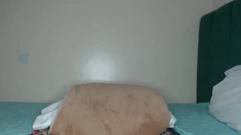 Reem online show from January 13, 2:28 am