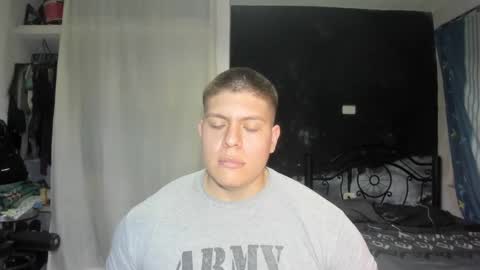 Snapshot of regan_jhonson chatting on February 4, 8:02 am regan_jhonson online show from February 4, 8:02 am